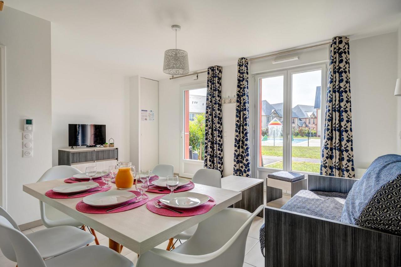 Residence Goelia Le Victoria Блонвиль-сюр-Мер Экстерьер фото
