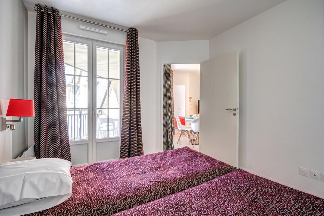 Residence Goelia Le Victoria Блонвиль-сюр-Мер Экстерьер фото
